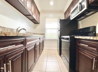 Saticoy, Winnetka, CA 91306