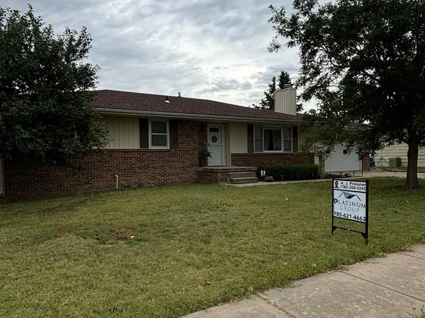 872 Main St, Hays, KS 67601