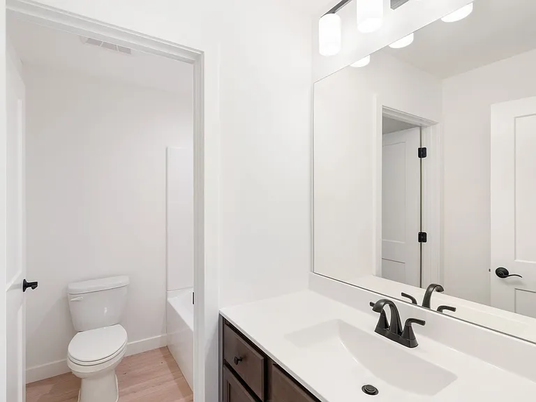 308 E Morgan St #C — Photo 19