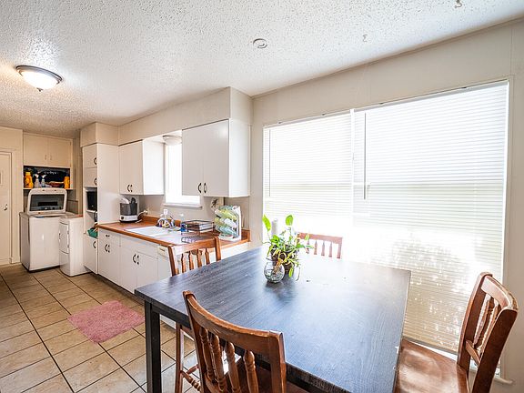 5th image of 4306 61st St