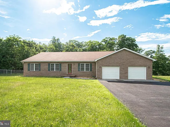 1001 N Timber Ridge Rd, Cross Junction, VA 22625