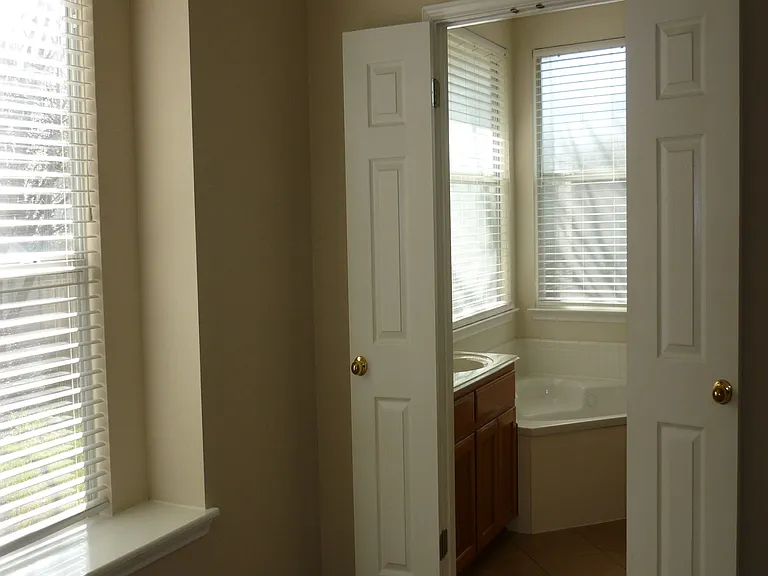 1008 Laurel Glen Blvd — Photo 27