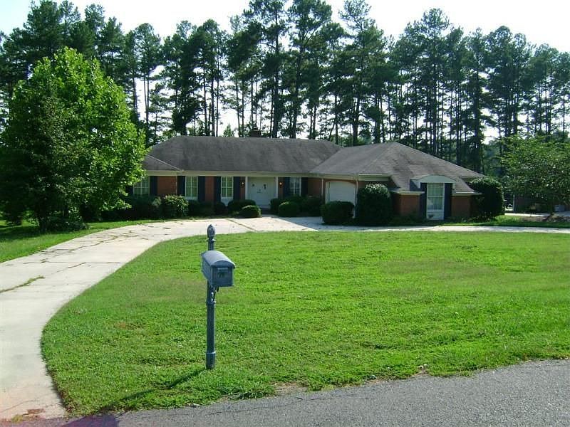 1st image of 137 Edinburg Dr