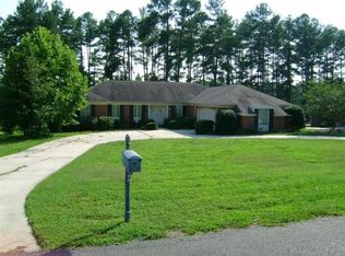 137 Edinburg Dr, Kannapolis, NC 28083