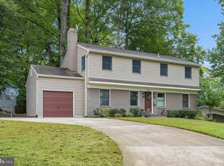 13819 Dowlais Dr, Rockville, MD 20853