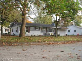 56 Edgelea Dr, Clinton, IL 61727