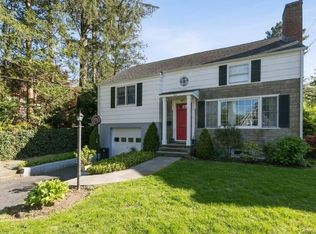 12 Bonnett Ave, Larchmont, NY 10538