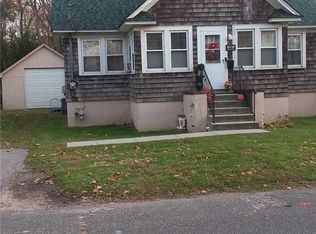 29 Perkal St, Bay Shore, NY 11706