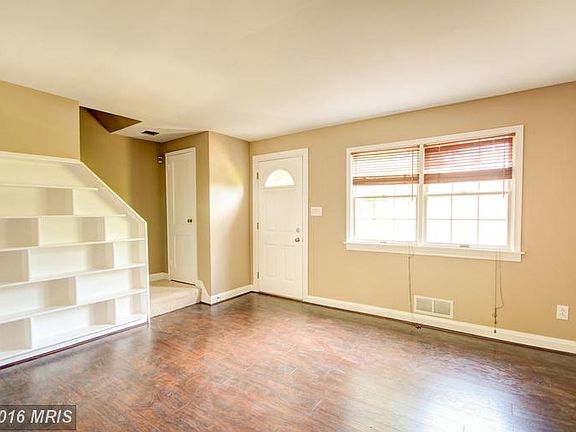 4th image of 937 Masefield Rd