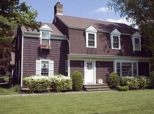 4 Dorchester Rd, Annandale, NJ 08801