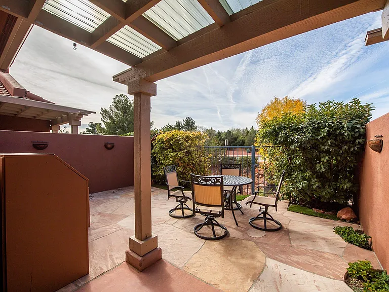 819 Dusty Rose Dr — Photo 5