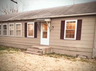 32 Birch Dr #1, Parsons, KS 67357