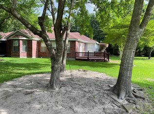 597 Sycamore Dr, Conroe, TX 77302