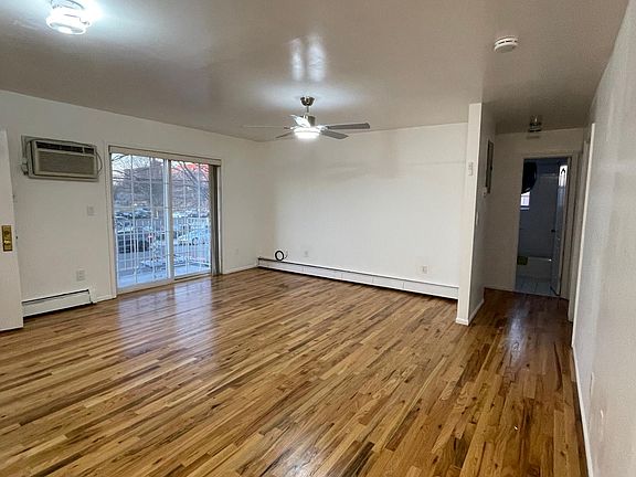 3rd image of 1858 Seward Ave APT 2