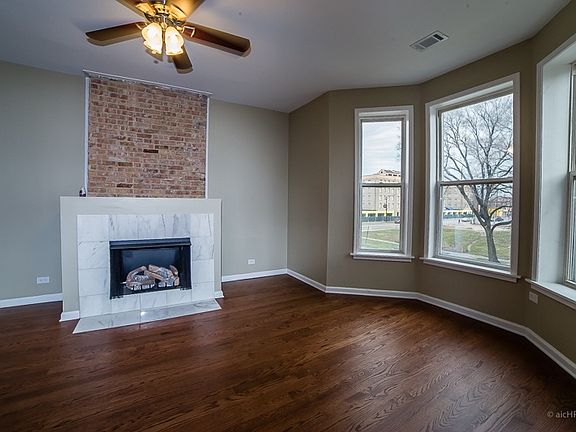 3rd image of 4712 S Wabash Ave #3