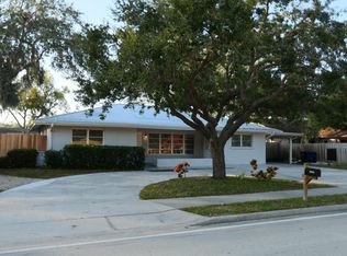 2250 Proctor Rd, Sarasota, FL 34231
