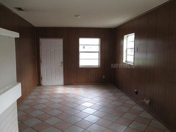 2nd image of 7702 Perugia Ave