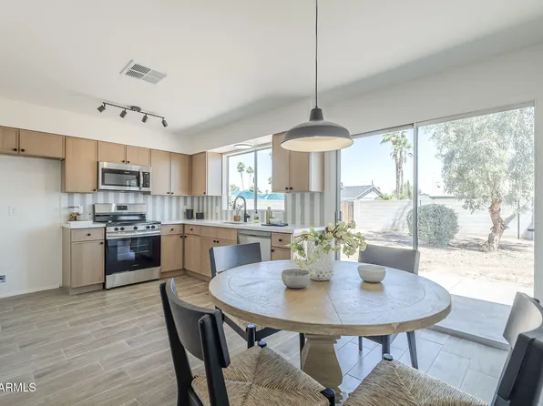 1708 W ESTRELLA Drive, Chandler, AZ 85224