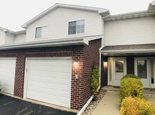 1915 Riverside Dr UNIT E, Green Bay, WI 54313