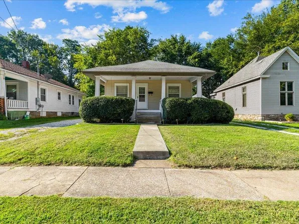 1520 E Cairo Street, Springfield, MO 65802