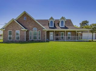 13915 County Road 185, Alvin, TX 77511