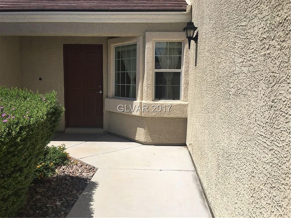 2nd image of 5269 Sand Dollar Ave