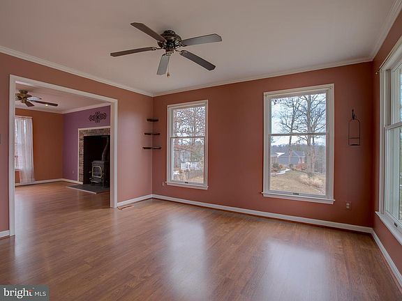 5th image of 8195 Poplar Grove Dr