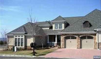 2nd image of 117 Windsor Ln