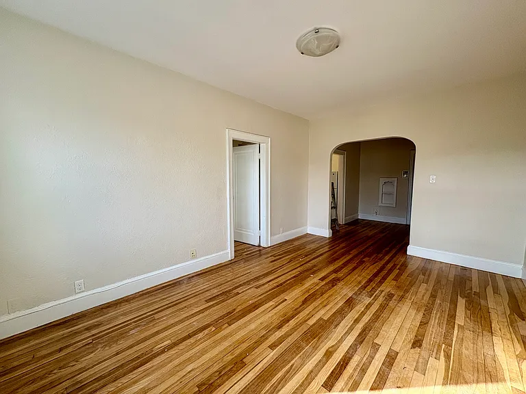 46 Englewood Ave #1 — Photo 3