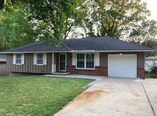 3516 S Phelps Rd, Independence, MO 64055