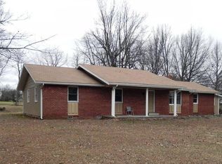 2400 Westwind Dr, Ozark, MO 65721