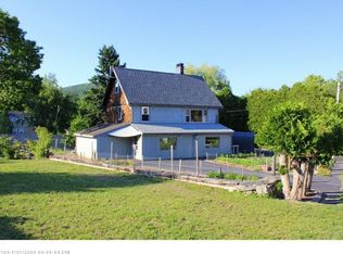 3 Maple St, Camden, ME 04843