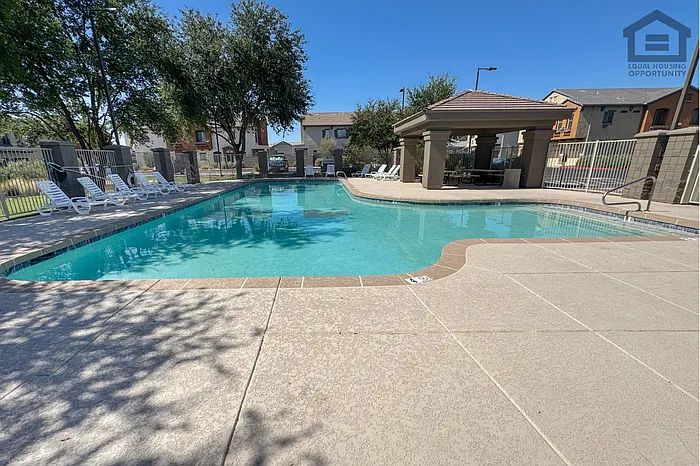 2727 N Price Rd #6 — Photo 25