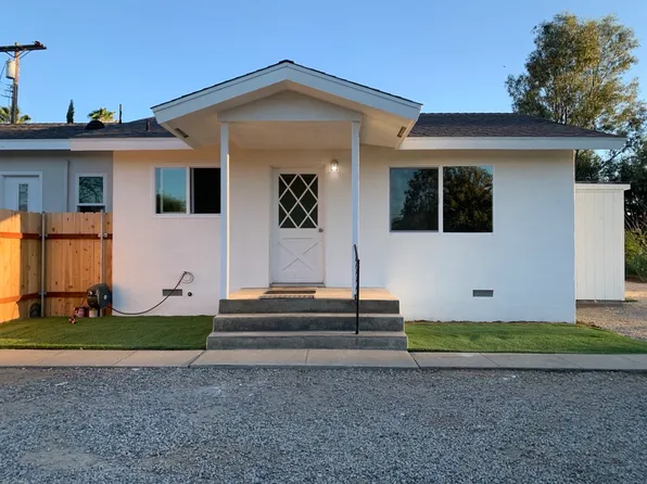 2521 Glenridge Rd, Escondido, CA 92027