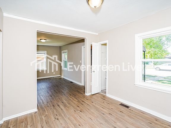 3rd image of 4218 N 67th St