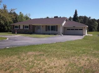 11824 Lancewood Dr, Roscommon, MI 48653