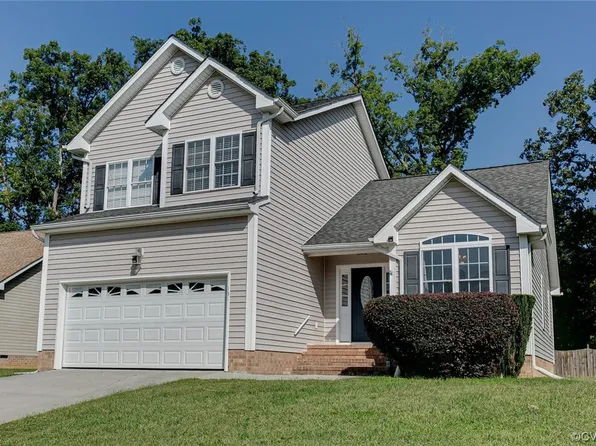 131 Briarcliffe Ct, Colonial Heights, VA 23834
