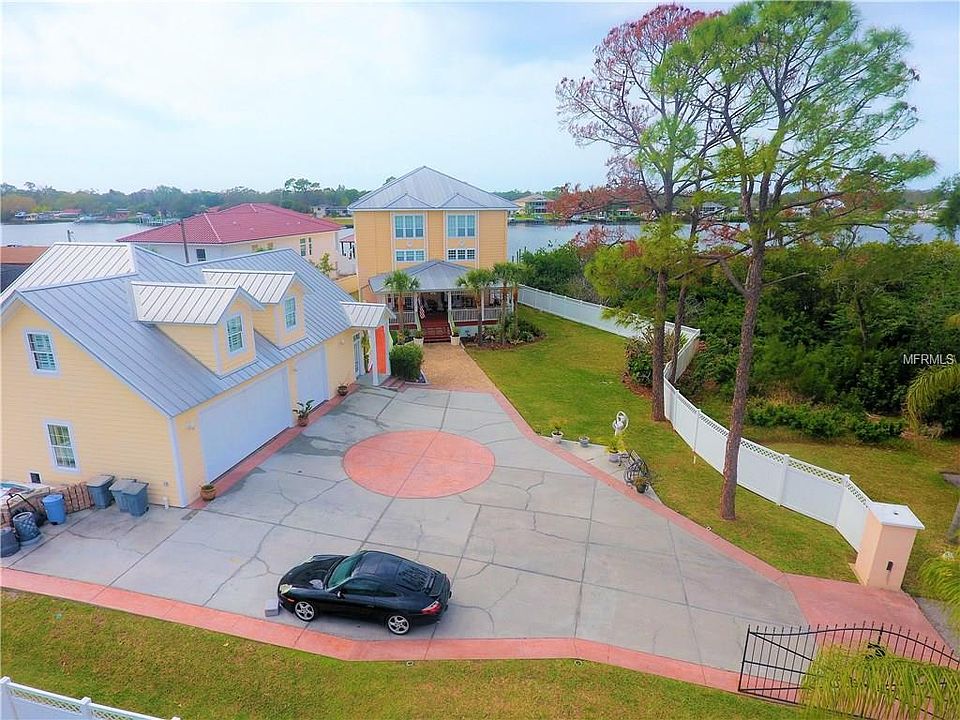 1st image of 528 Doric Ct