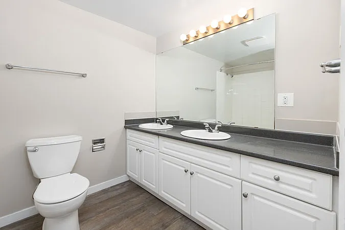 670 McBeth Pl — Photo 7