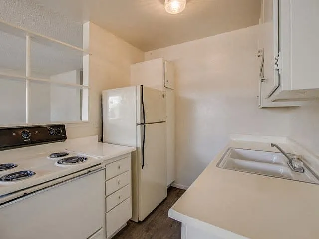 Orland kitchen