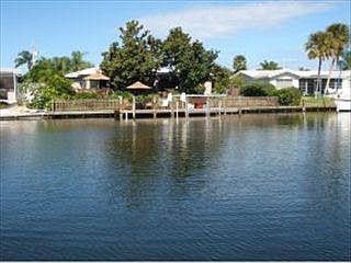 2nd image of 408 Bridgetown Ct