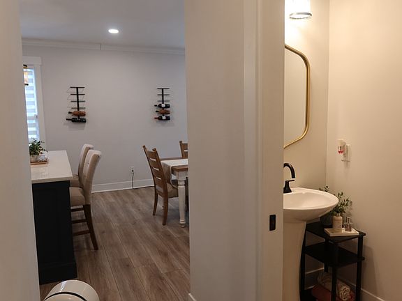 5th image of 5740 Adelphi St