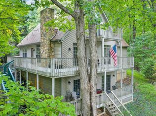 294 Dodee Ln, Union Hall, VA 24176