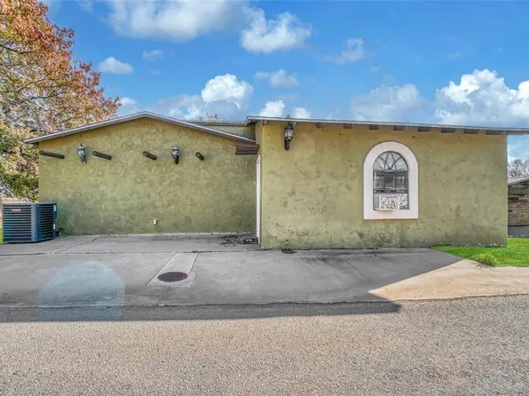 51 Hicks Mountain Rd, Lone Wolf, OK 73655