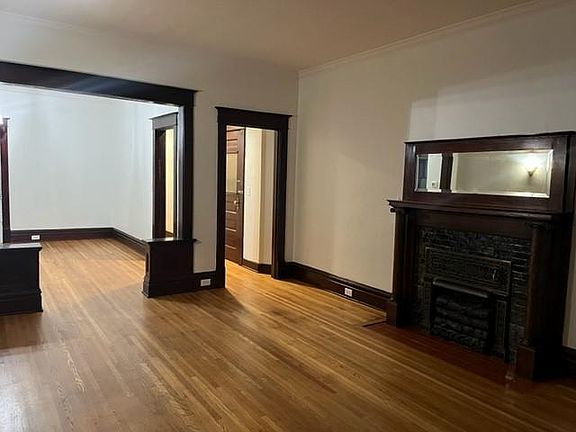 5th image of 519 W 5th Ave APT E