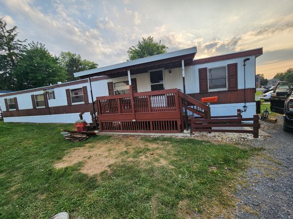 163 Hobart Cir #8