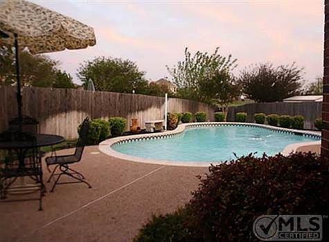 1st image of 7754 Sunnyview Ct