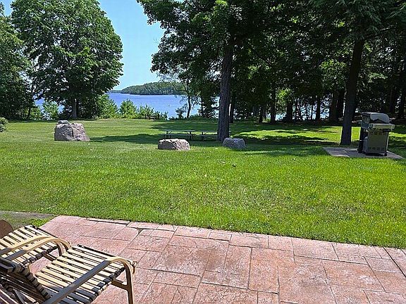 5th image of 42950 Lakewoods Drive #105