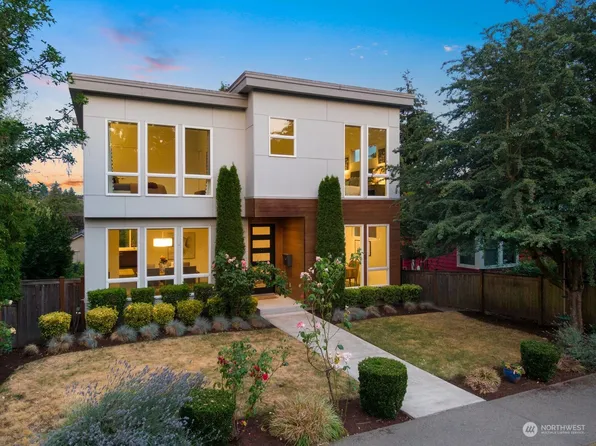 6234 37th Avenue NE, Seattle, WA 98115