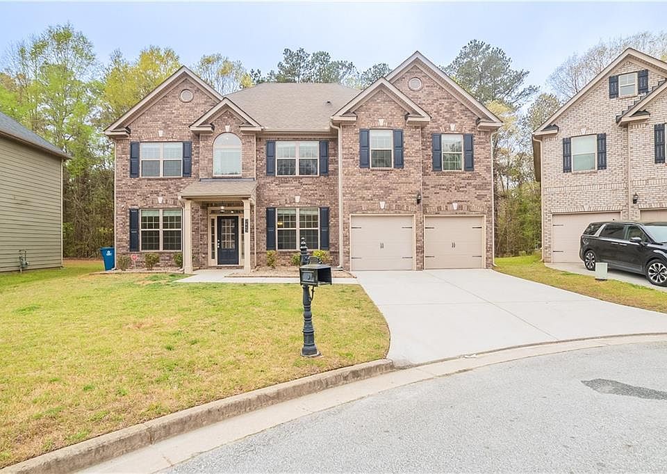 1st image of 3443 Woodshade Dr